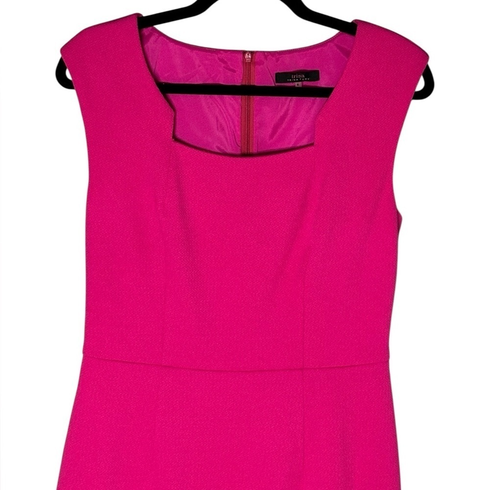 TRINA TURK Palm Textured Sheath Dress Size 4 - Picture 3 of 6